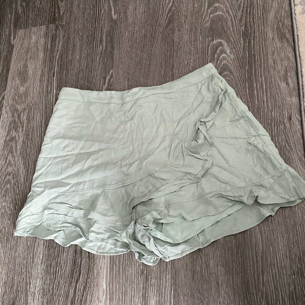 Altar’d state skort